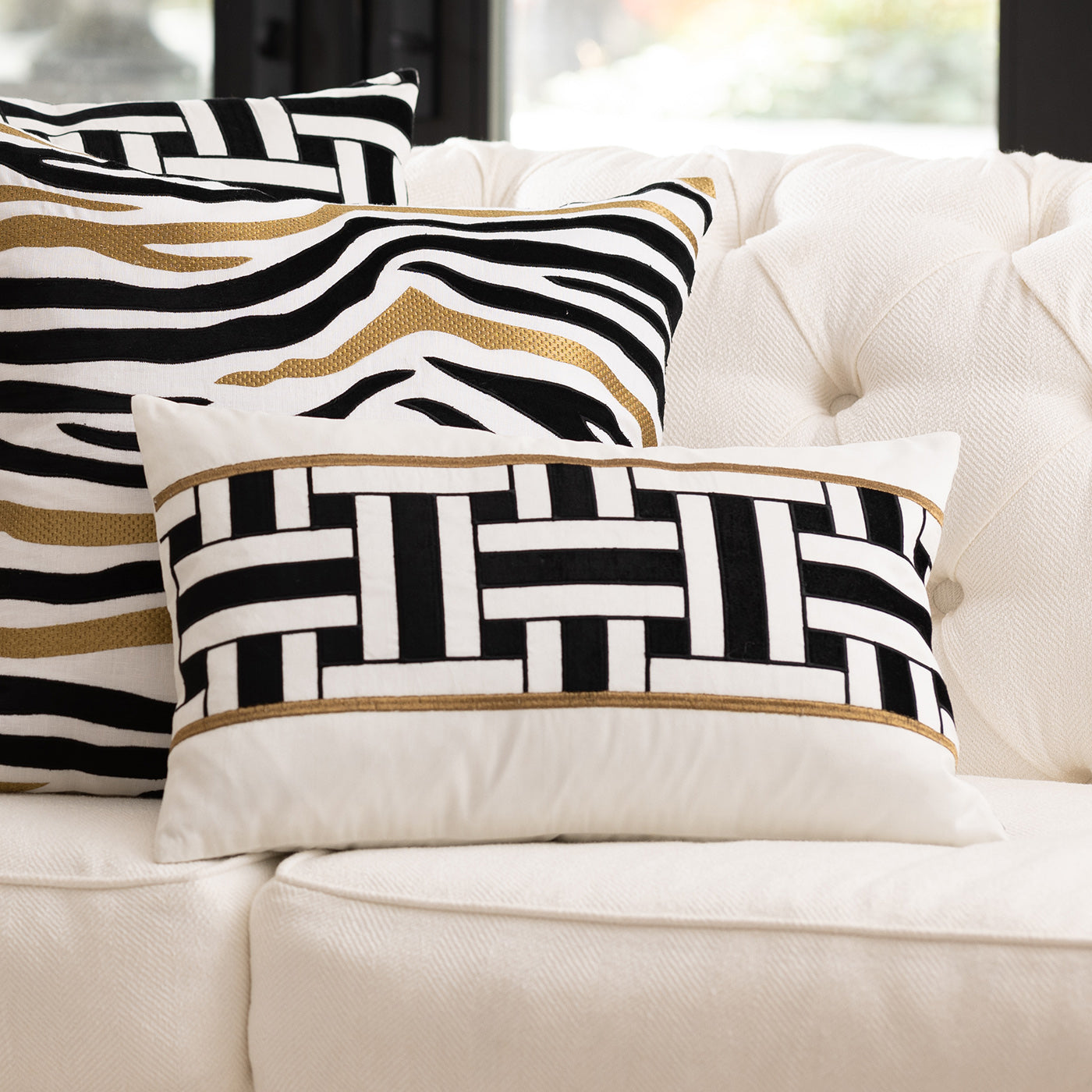 Black and gold fashion pillows