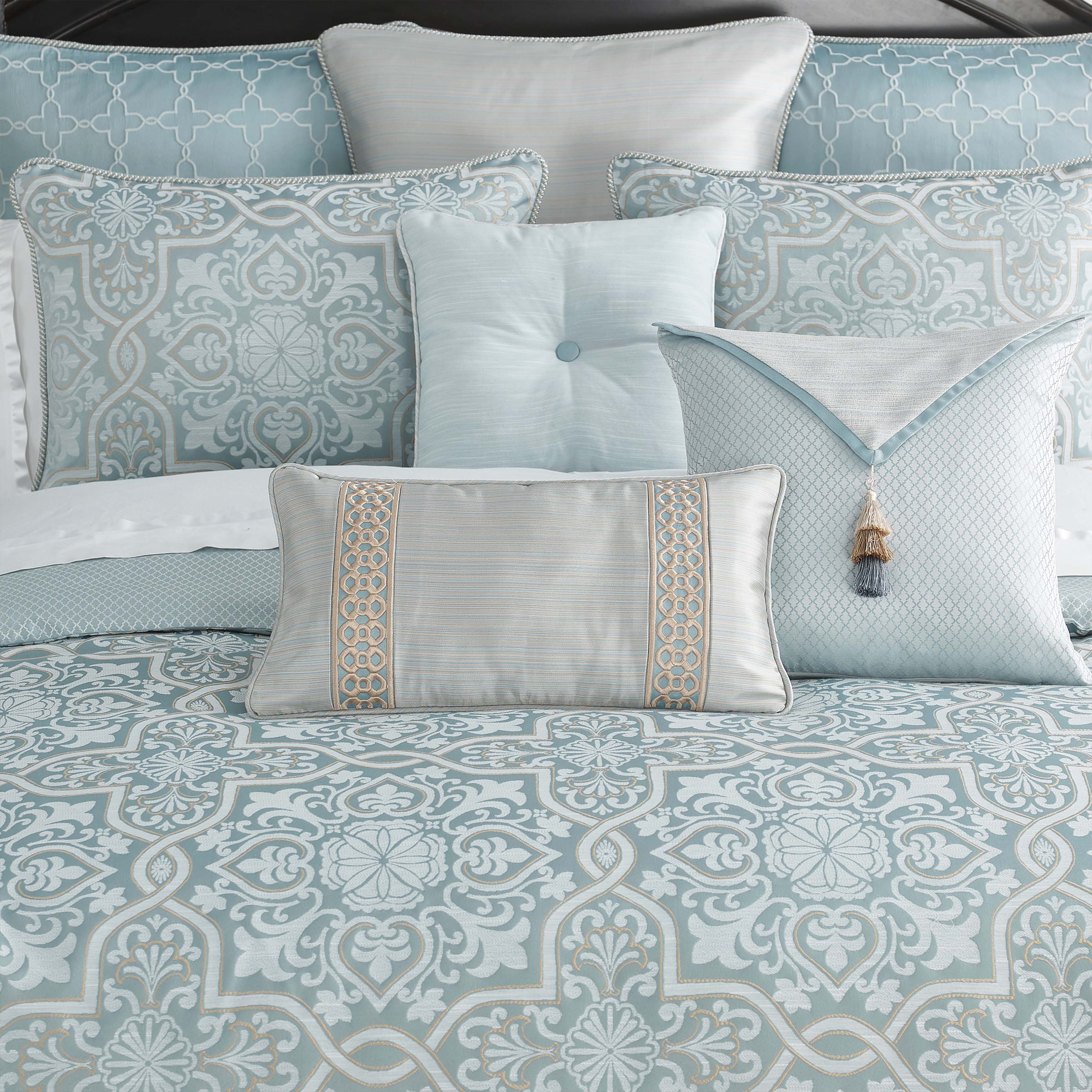 Arezzo Blue 6 Piece Comforter Set