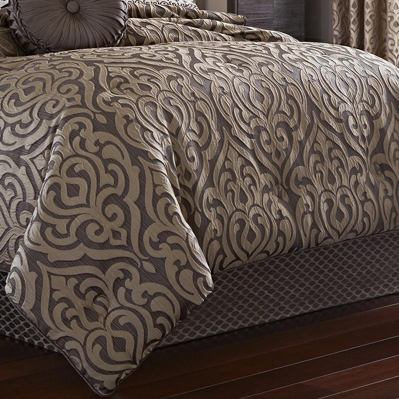Astoria MINK 4-Piece Comforter Set By J Queen