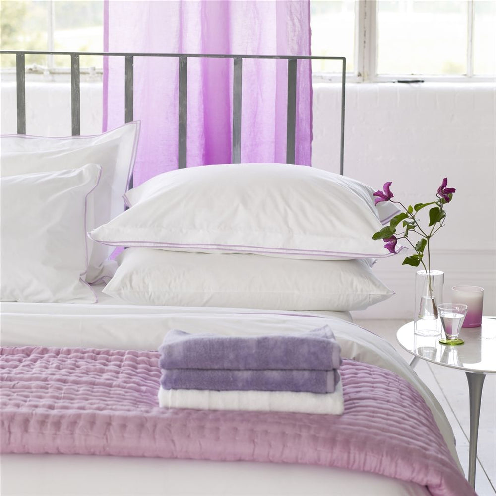 Chenevard Damson & Magenta Hand Quilted Silk Quilt Quilt Sets By Designers Guild