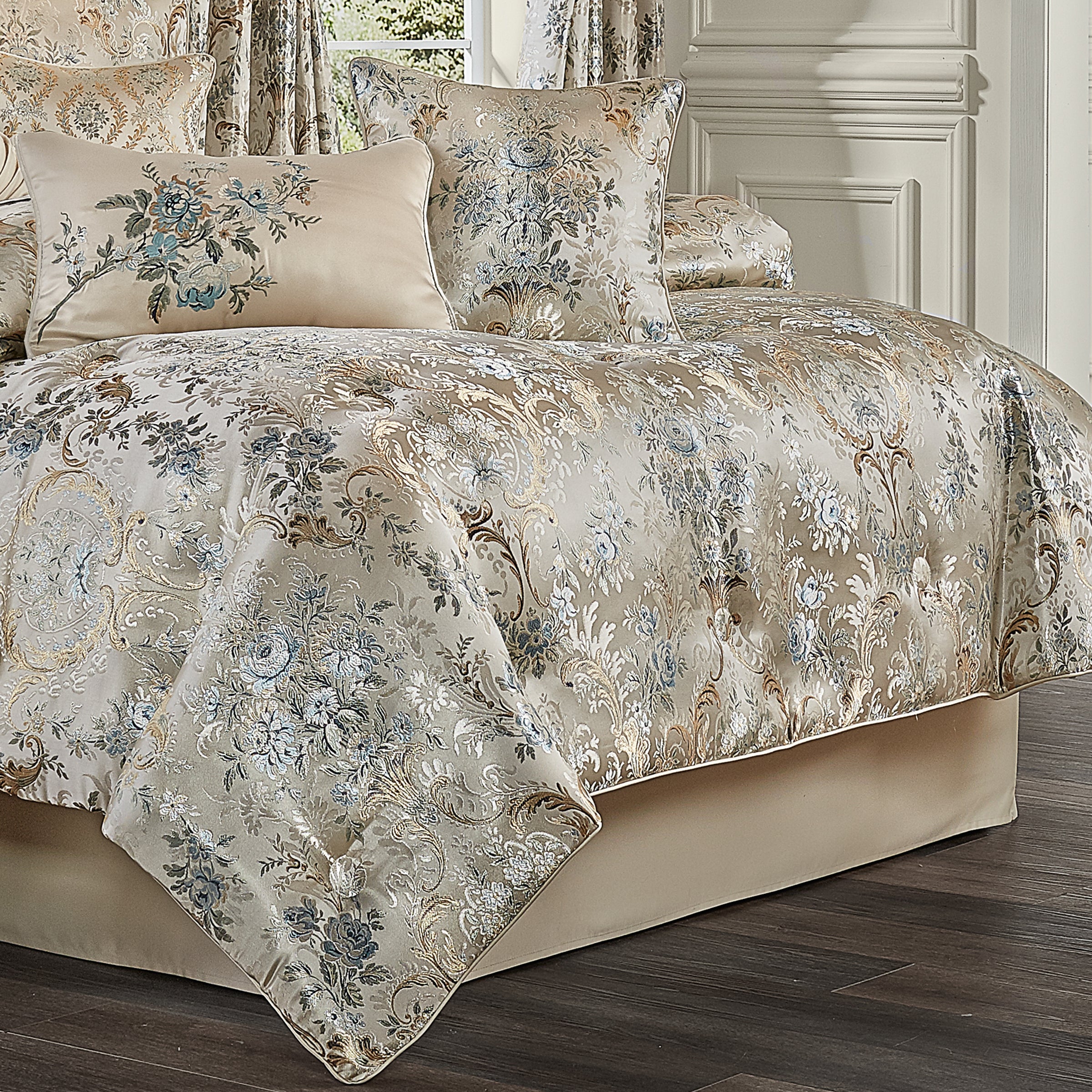 Jacqueline Teal 4-Piece Comforter Set By J Queen – Latest Bedding