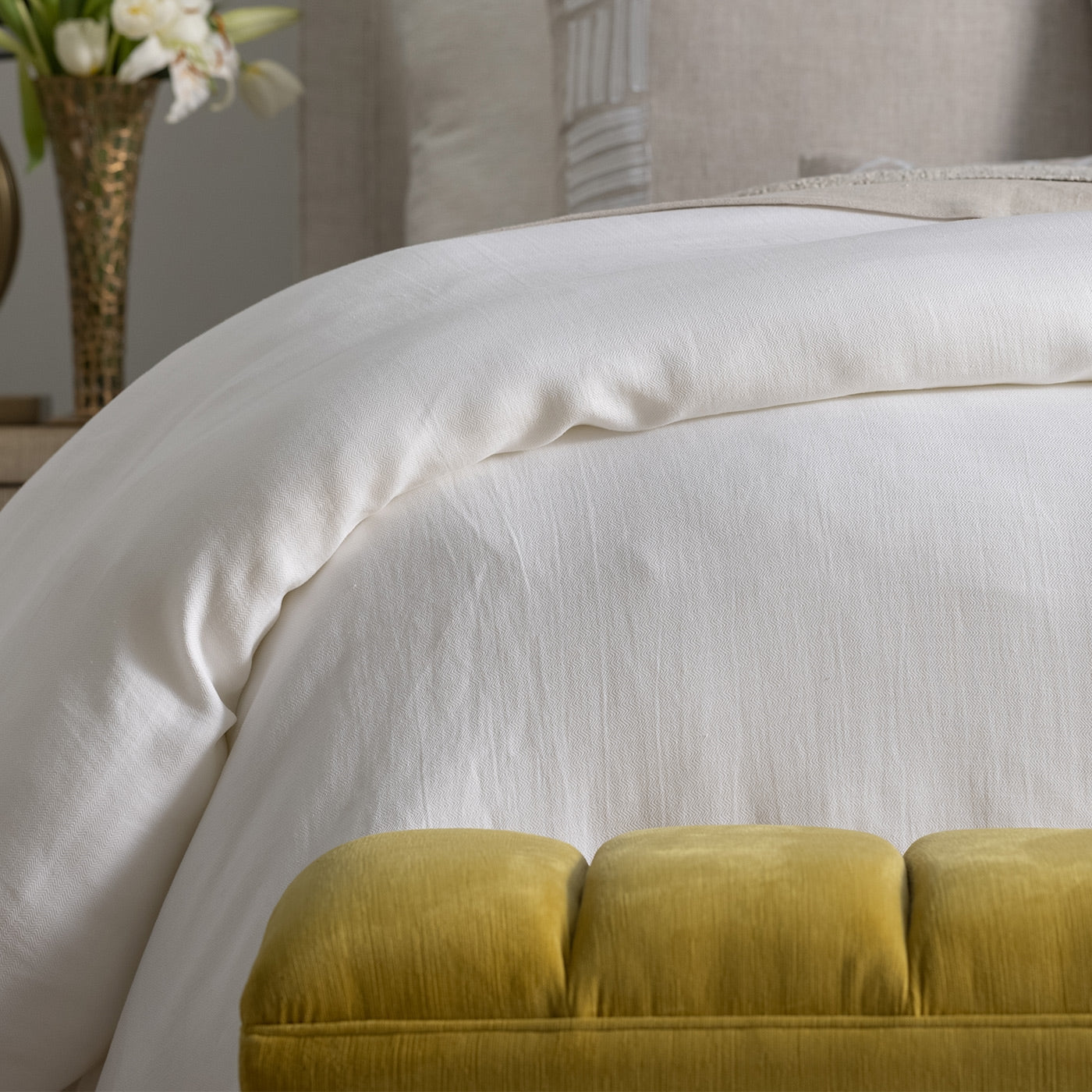 Capri White Rain Duvet Cover with Aquamarine Pillows Latest Bedding