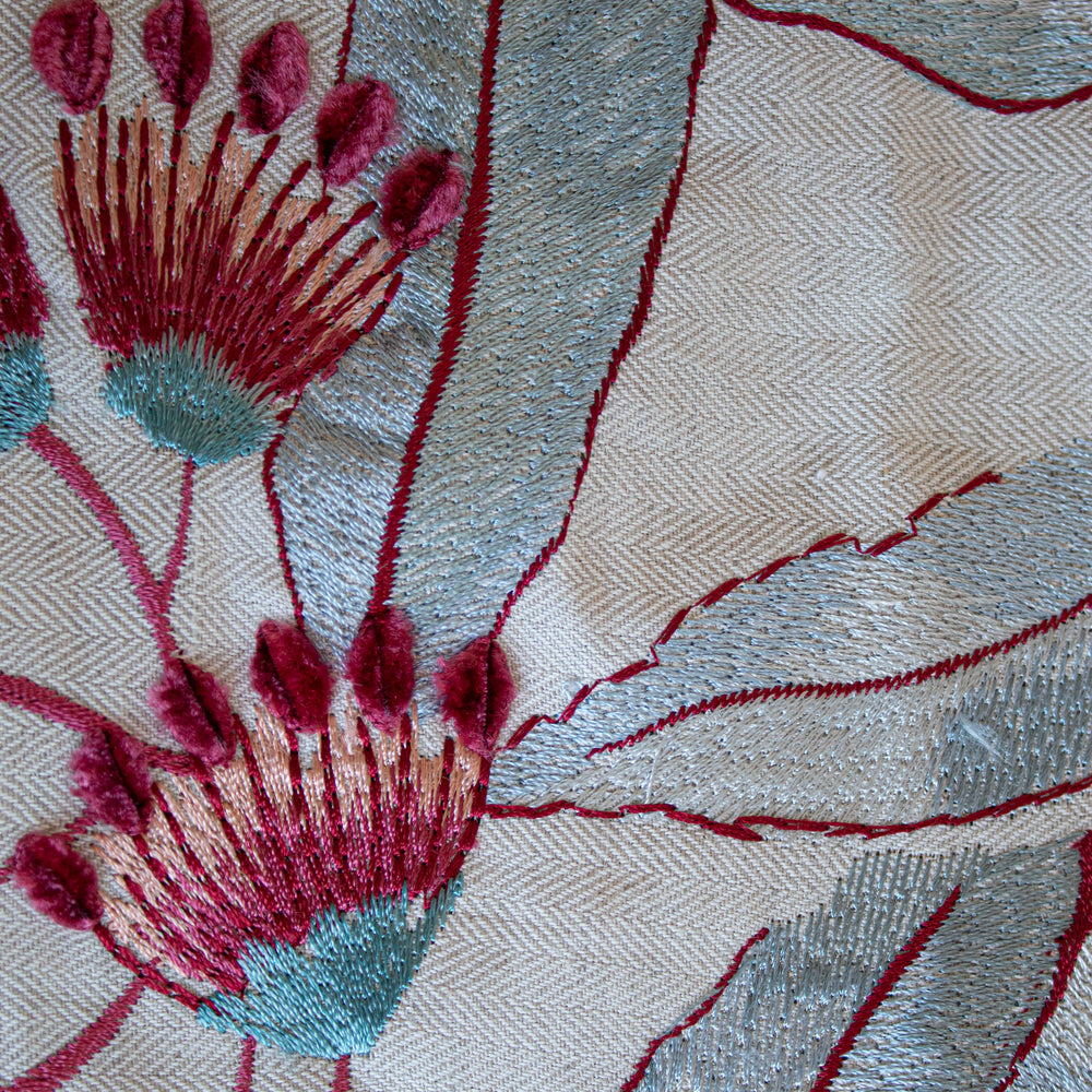 Linen Berry Throw