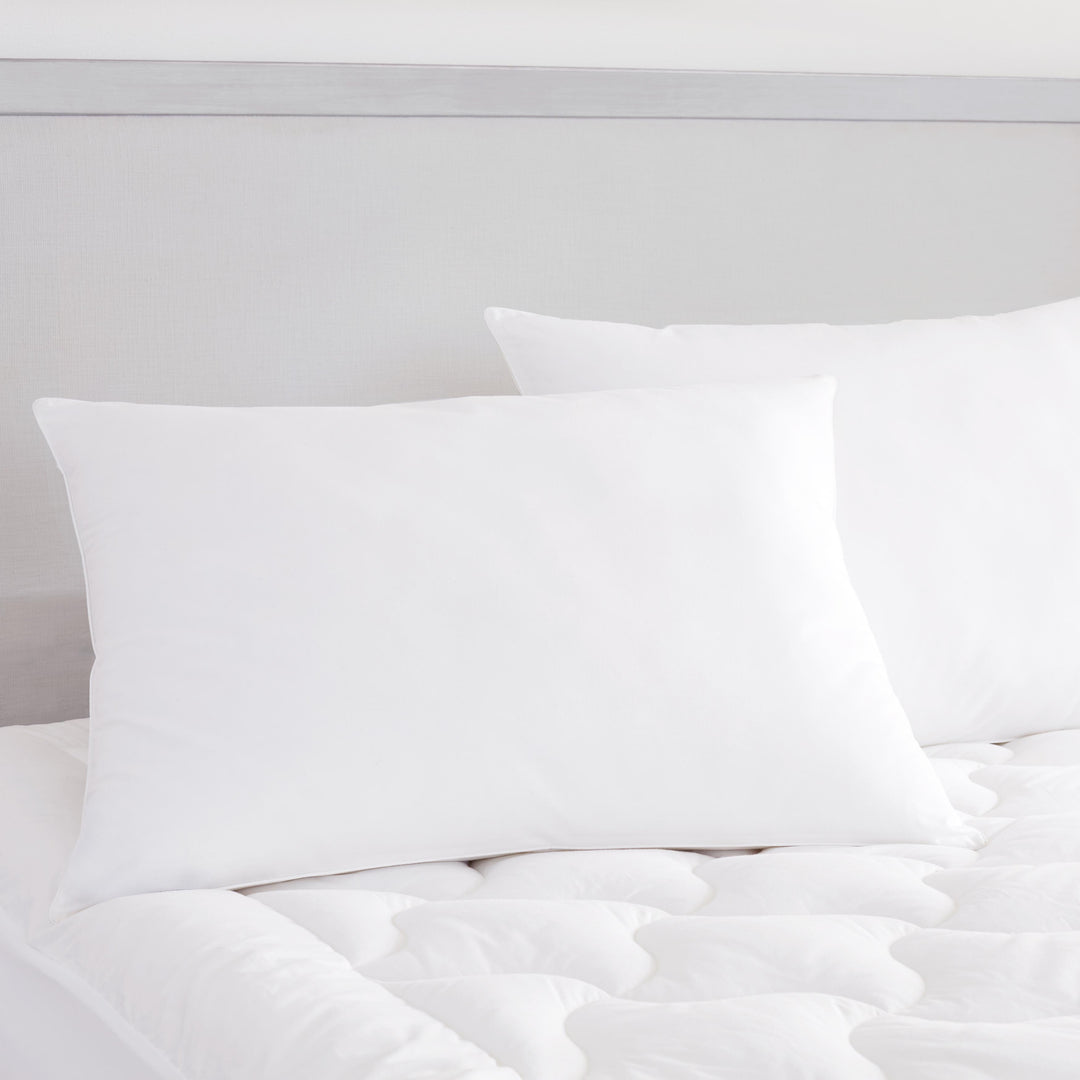 Royality 233 White Down Medium Pillow By J Queen Pillow Inserts By J. Queen New York