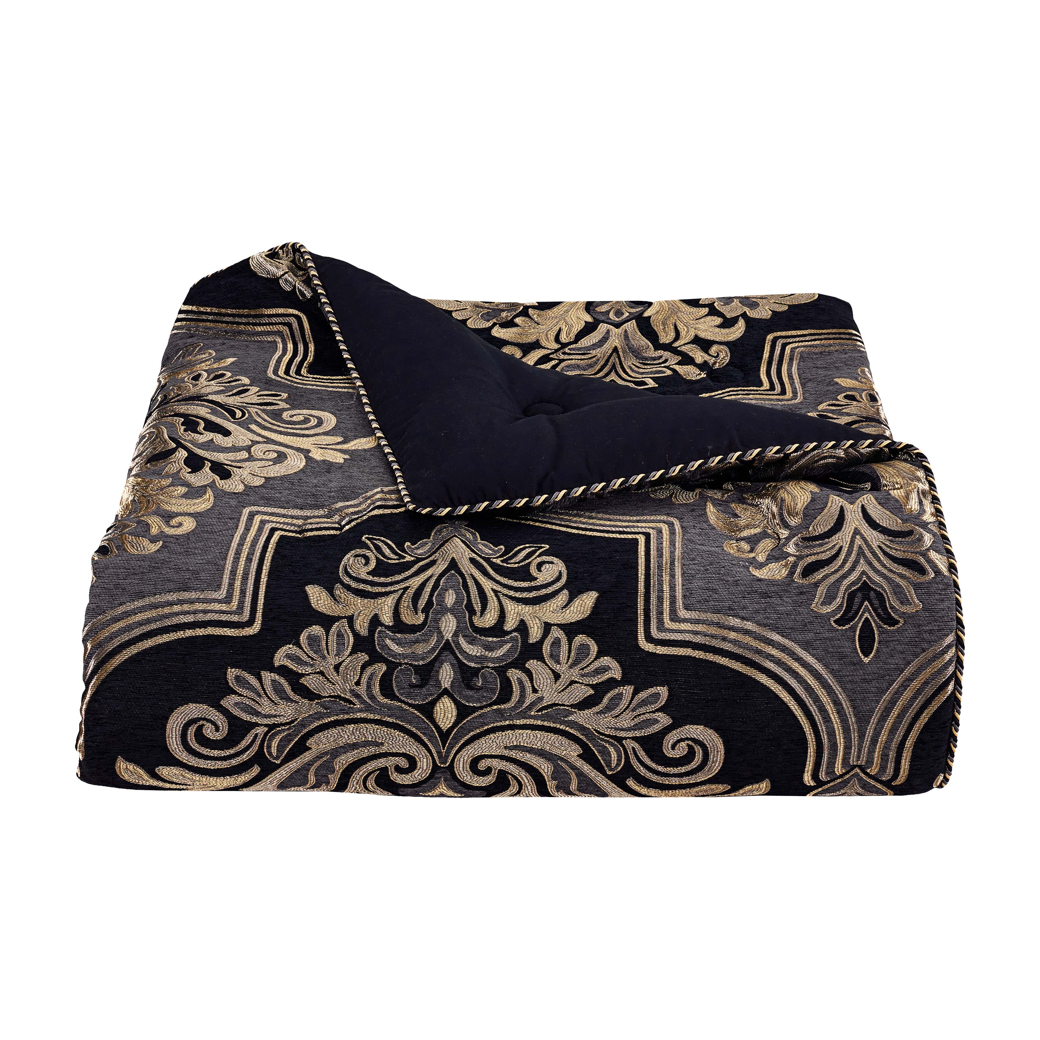 Savoy Pewter 4-Piece Comforter Set By J Queen