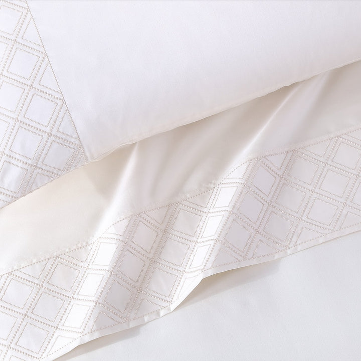 Chanticleer Black 4-Piece Comforter Set – Latest Bedding